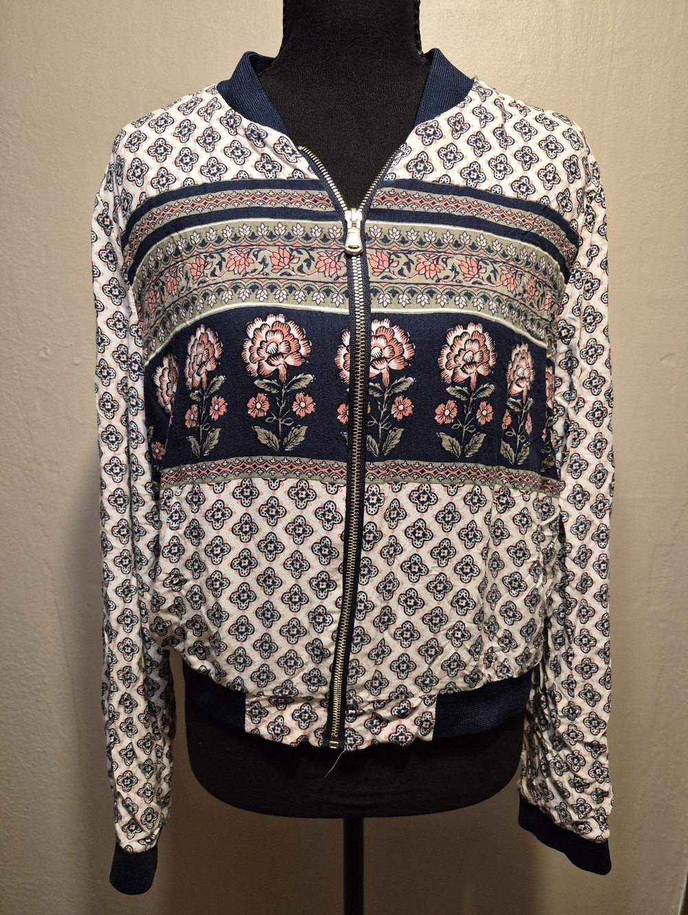 Cape Juby Floral Lined Zip up Bomber Jacket 100% Viscose Large Boho